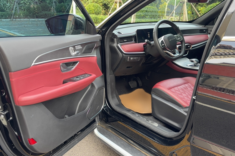 Jetour X70 PLUS 2025 #11 Jetour X70 PLUS 2025 изображение автомобиля #11