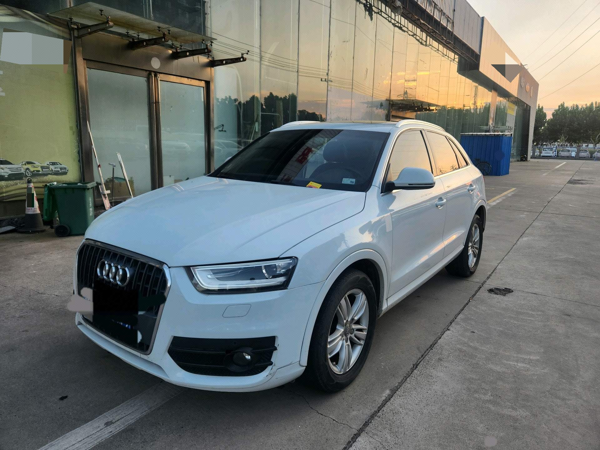 Audi Q3 2014 car image 