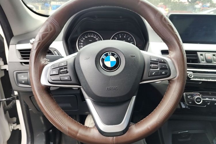 BMW X1 2017 صورة سيارة #11