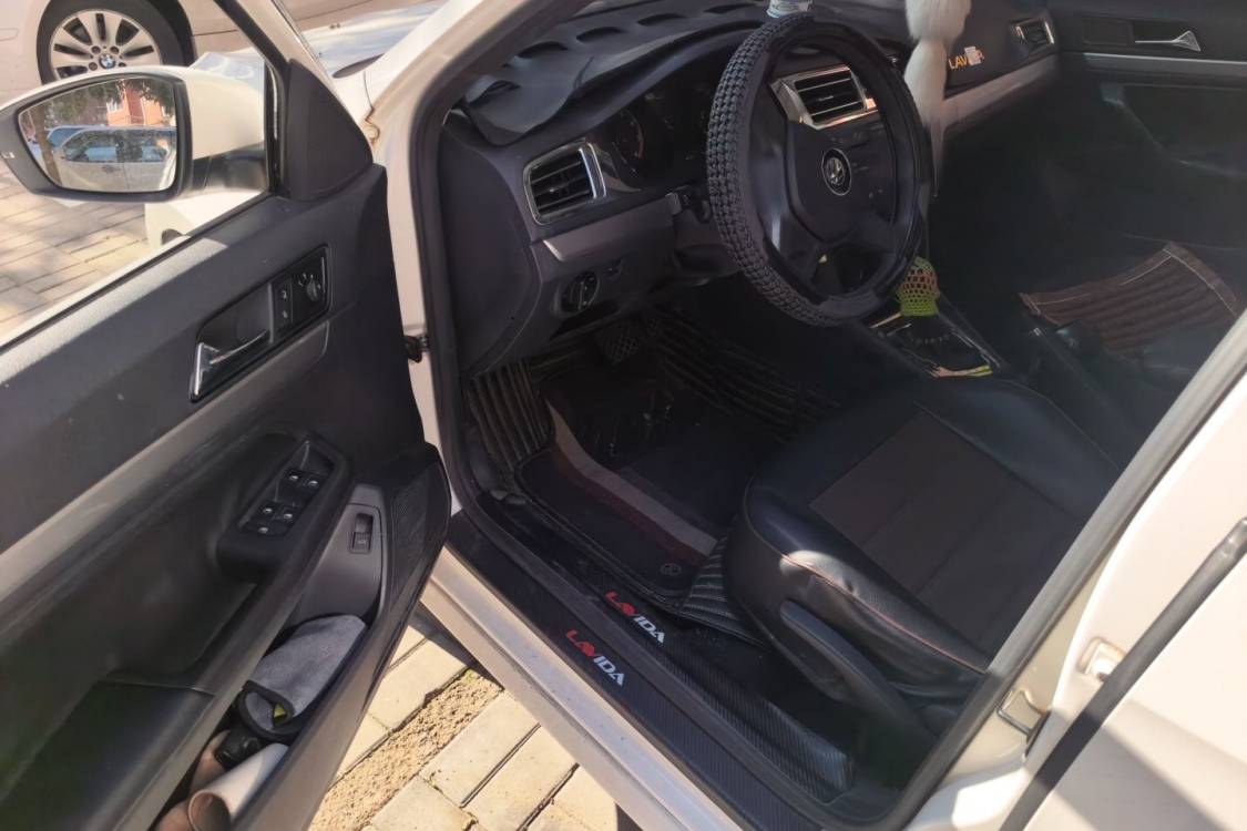 Volkswagen Lavida 2020 #23 Volkswagen Lavida 2020 car image #23