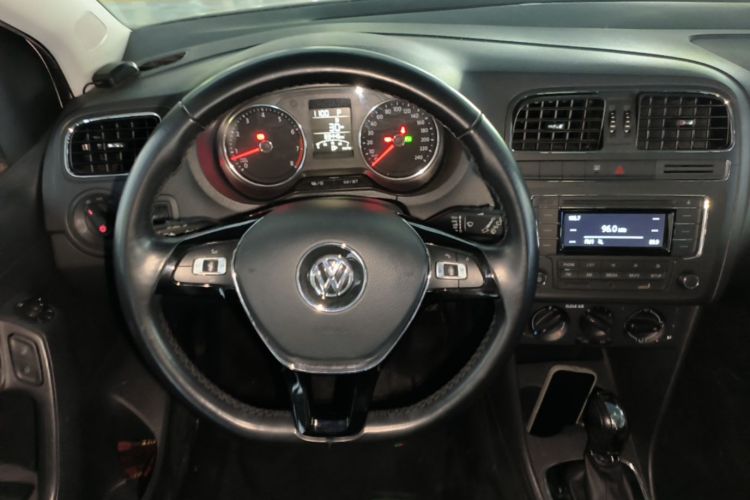 Volkswagen Polo 2018 #12 Volkswagen Polo 2018 изображение автомобиля #12