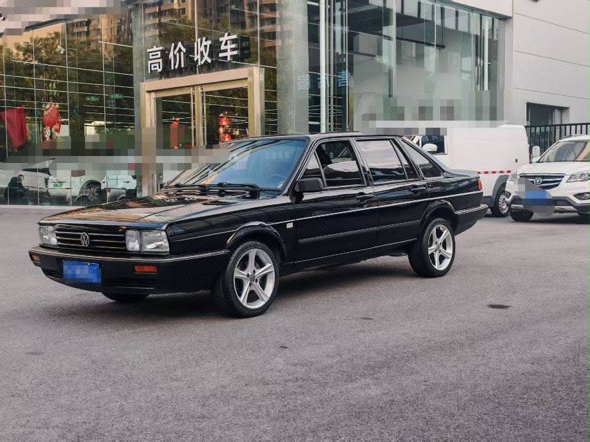 Volkswagen Santana Classic 2010 صورة سيارة 