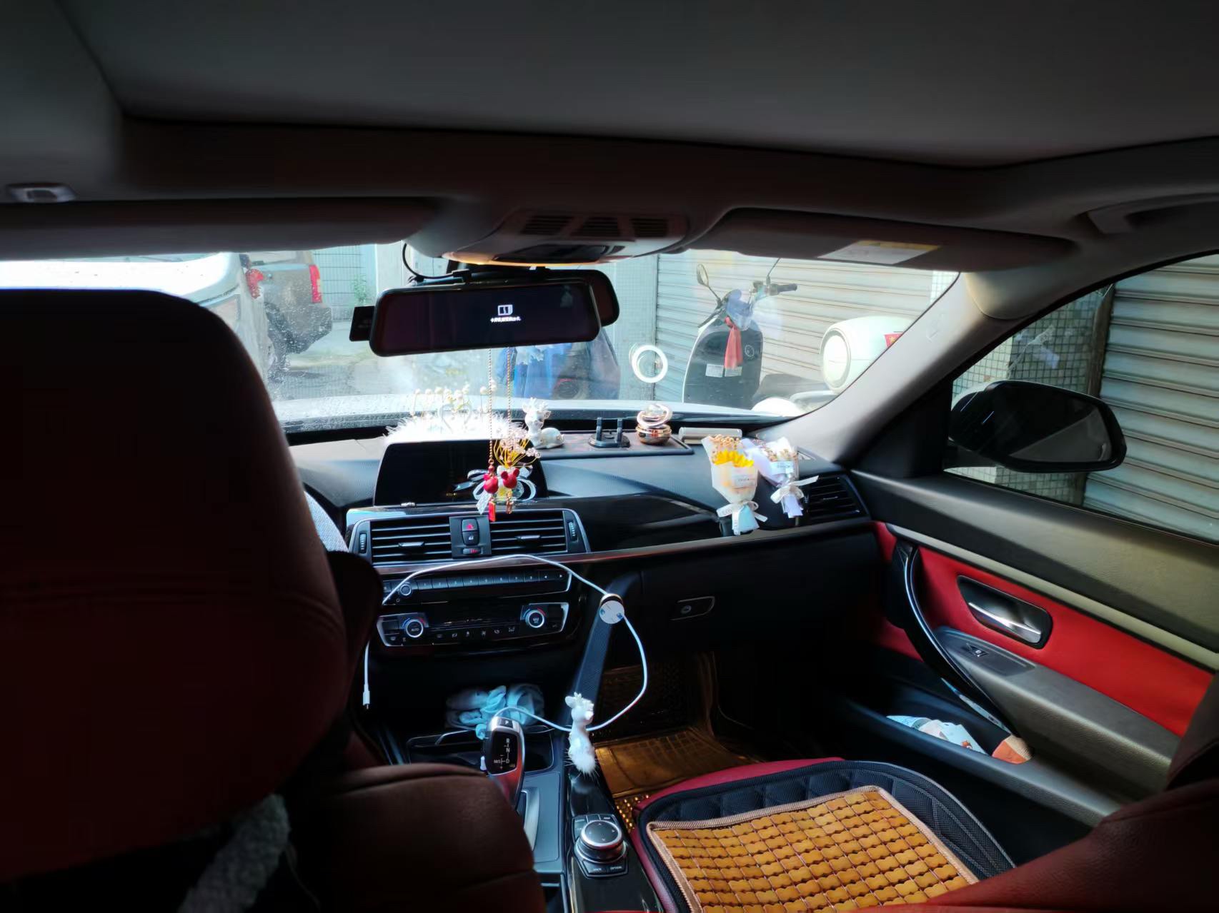 BMW 3 Series GT 2019 #3 BMW 3 Series GT 2019 car image #3