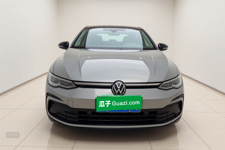 Volkswagen Golf 2021 car image #3