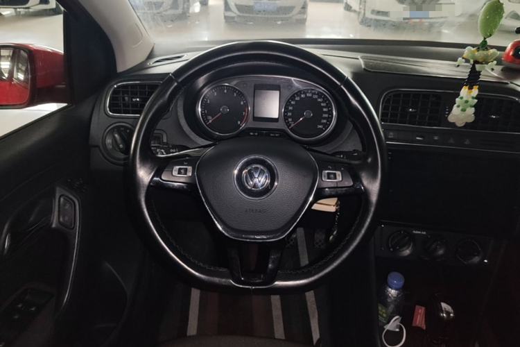 Volkswagen Polo 2019 #15 Volkswagen Polo 2019 car image #15