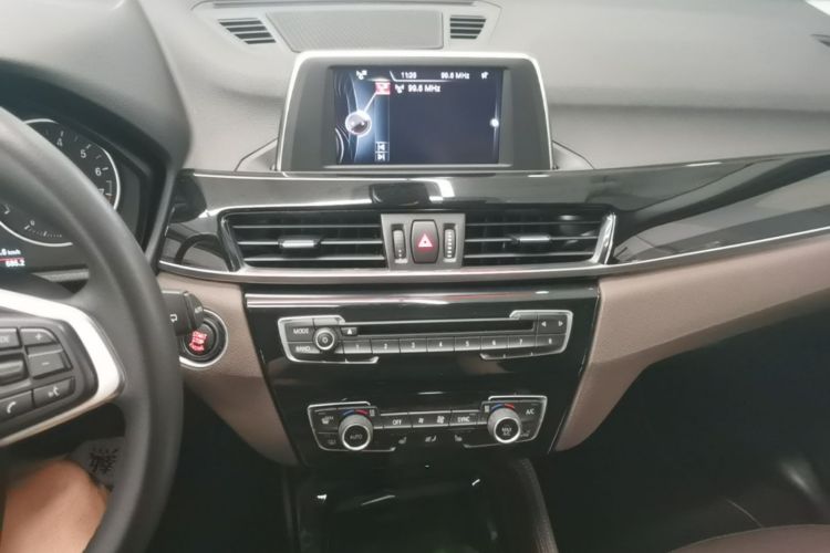 BMW X1 2017 car image #15