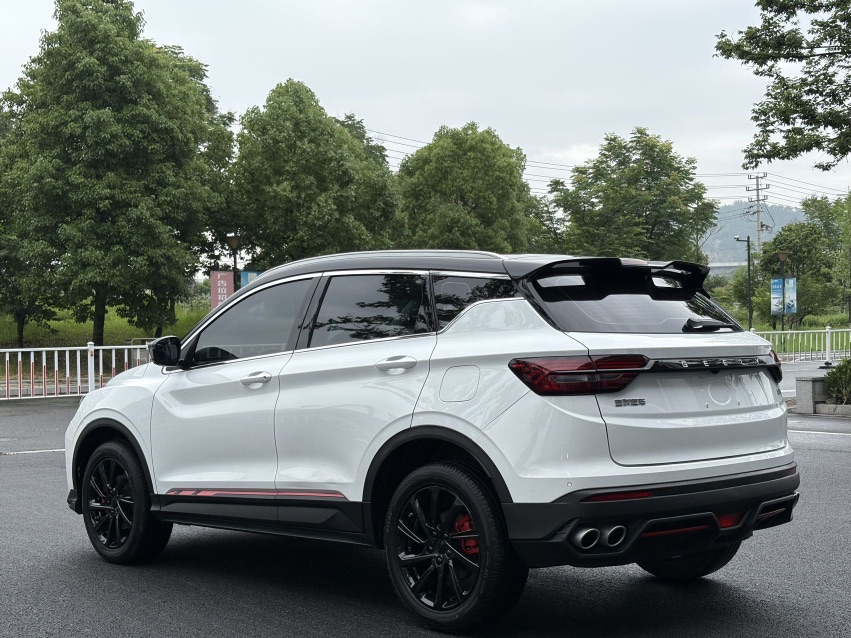 GEELY Coolray 2024 car image #7