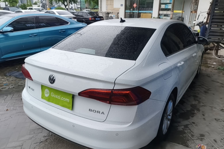 Volkswagen Bora 2021 car image #7