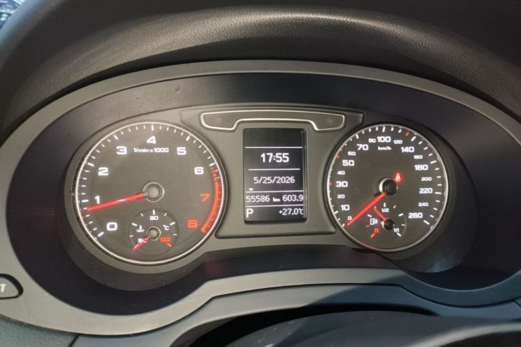Audi Q3 2015 #12 Audi Q3 2015 car image #12