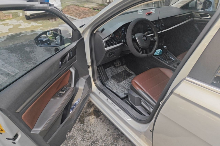 Volkswagen Lavida 2018 #9 Volkswagen Lavida 2018 car image #9