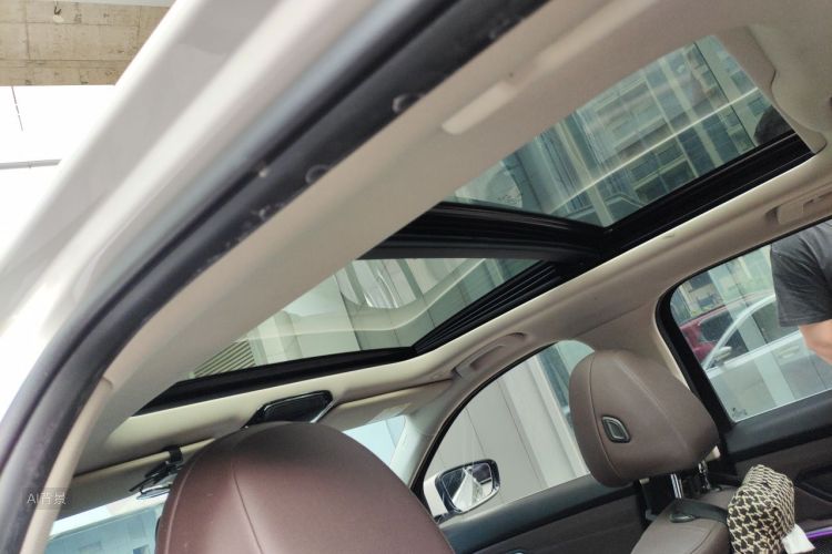 BMW 3 Series 2020 car image #20