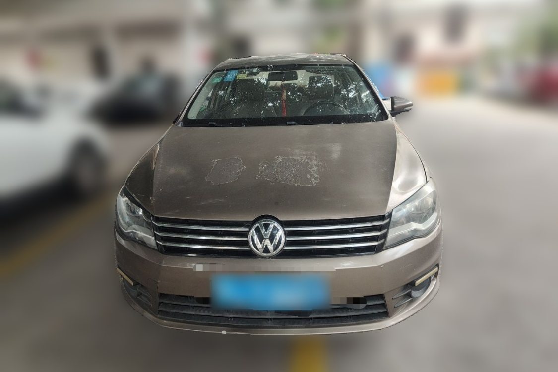 Volkswagen Bora 2014 car image #5