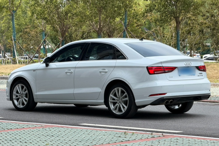 Audi A3 2019 #7 Audi A3 2019 car image #7