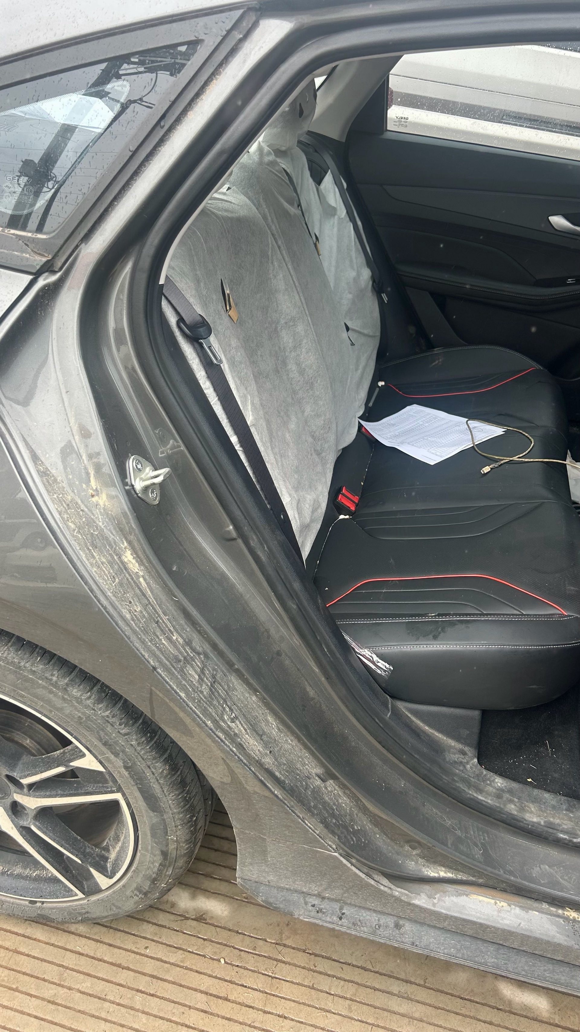 GEELY Binray 2024 car image #5
