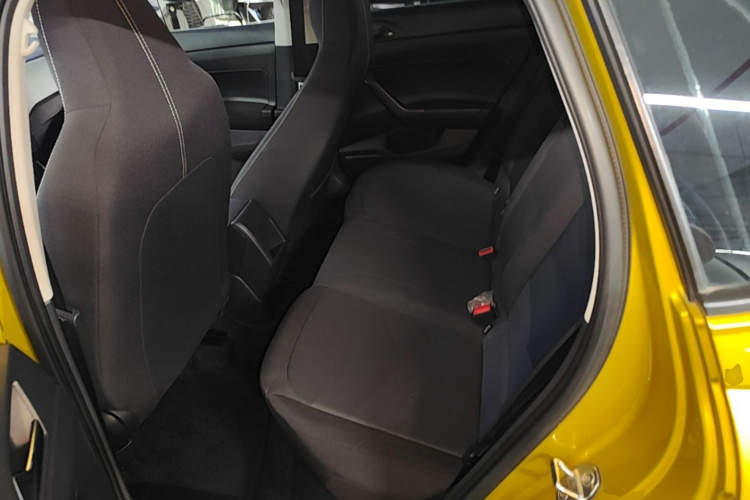 Volkswagen Polo 2020 car image #17