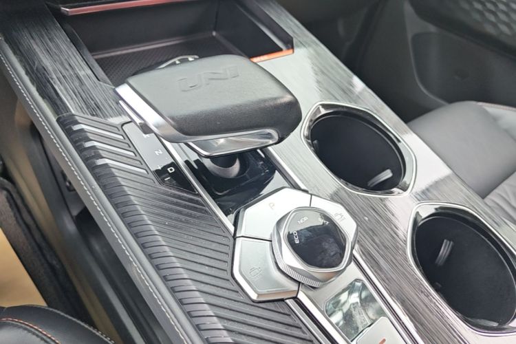 Changan UNI-K 2022 car image #20