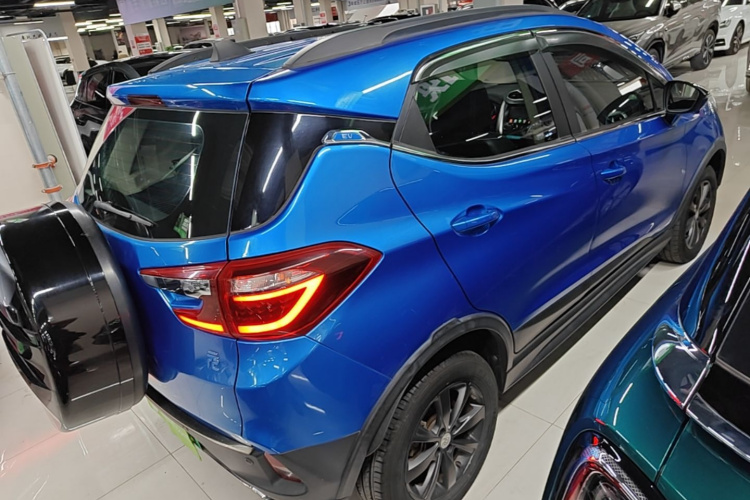 BYD Yuan New Energy 2019 #7 BYD Yuan New Energy 2019 car image #7