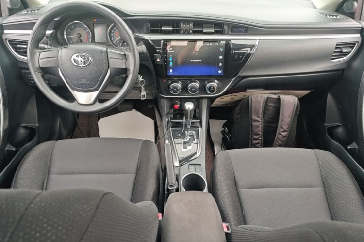 Toyota Corolla 2015 #10 Toyota Corolla 2015 car image #10