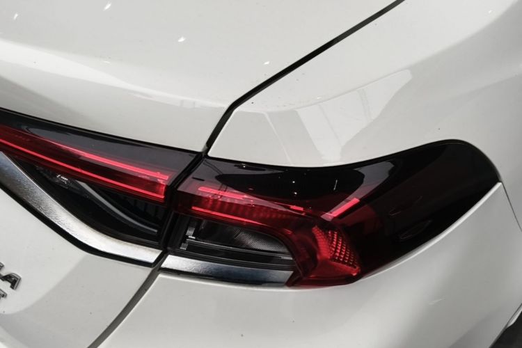 Toyota Corolla 2020 car image #8