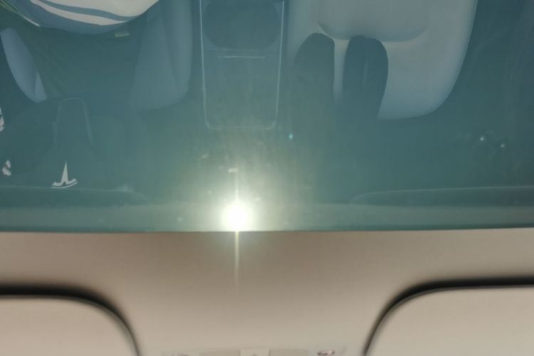 Tesla Model Y 2022 #18 Tesla Model Y 2022 car image #18