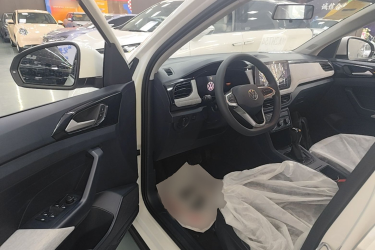 Volkswagen Tharu 2026 #16 Volkswagen Tharu 2026 imagen de coche #16