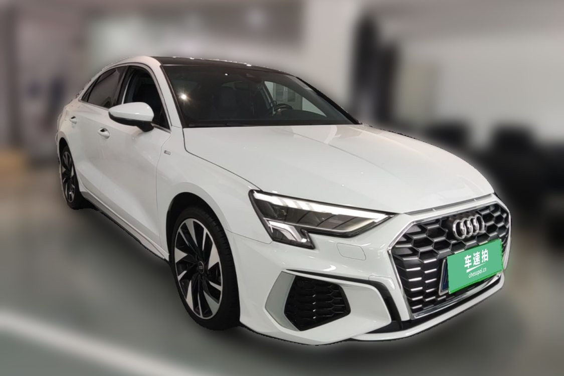 Audi A3 2024 immagine di auto #2