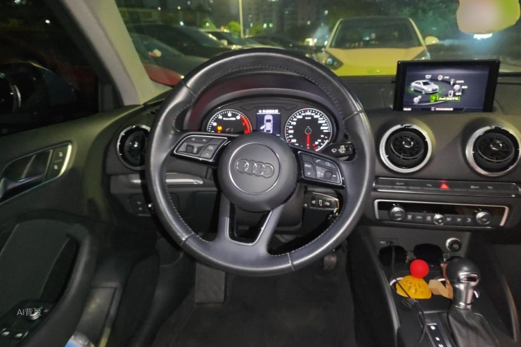 Audi A3 2018 صورة سيارة #12