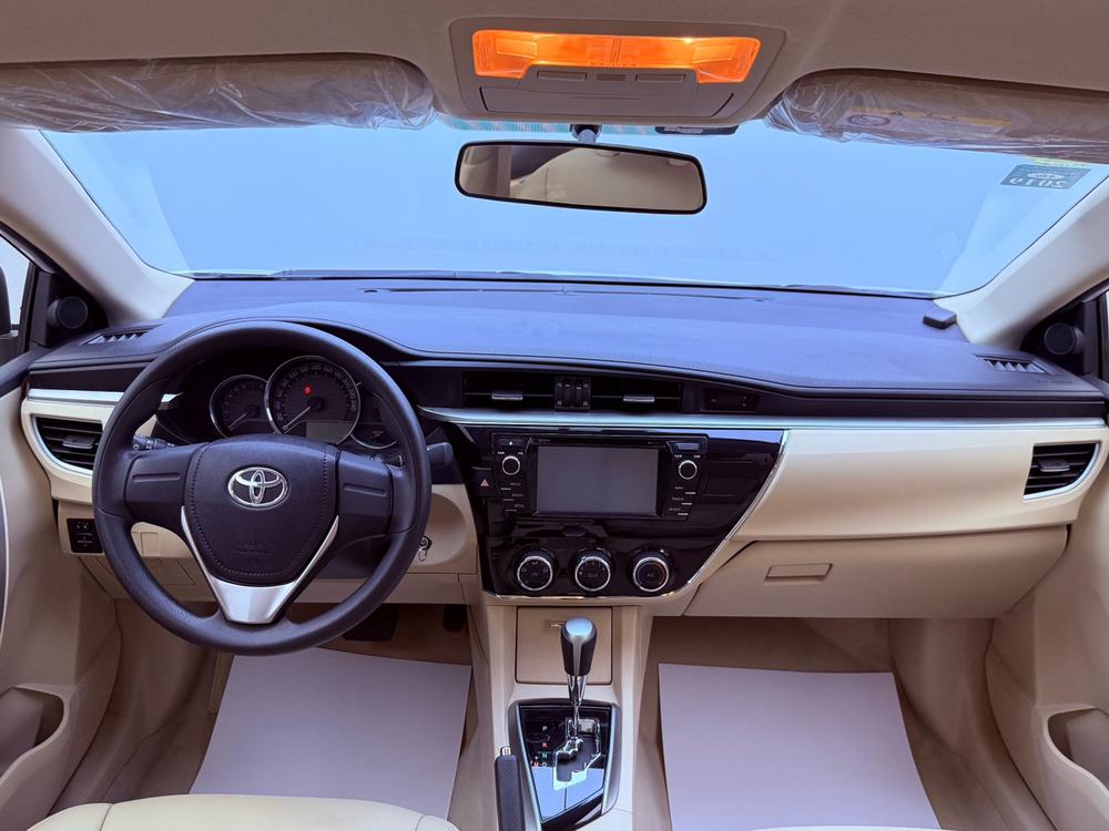 2015 car image #13
