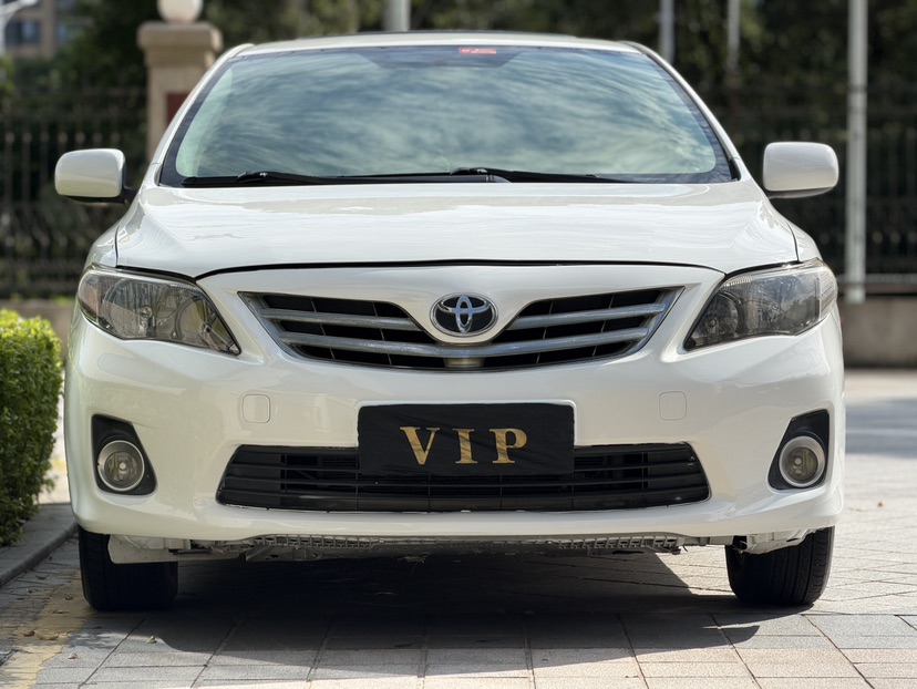 Toyota Corolla 2013 car image #2
