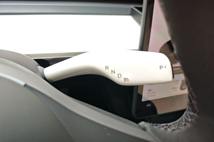 Tesla Model 3 2021 #14 Tesla Model 3 2021 car image #14