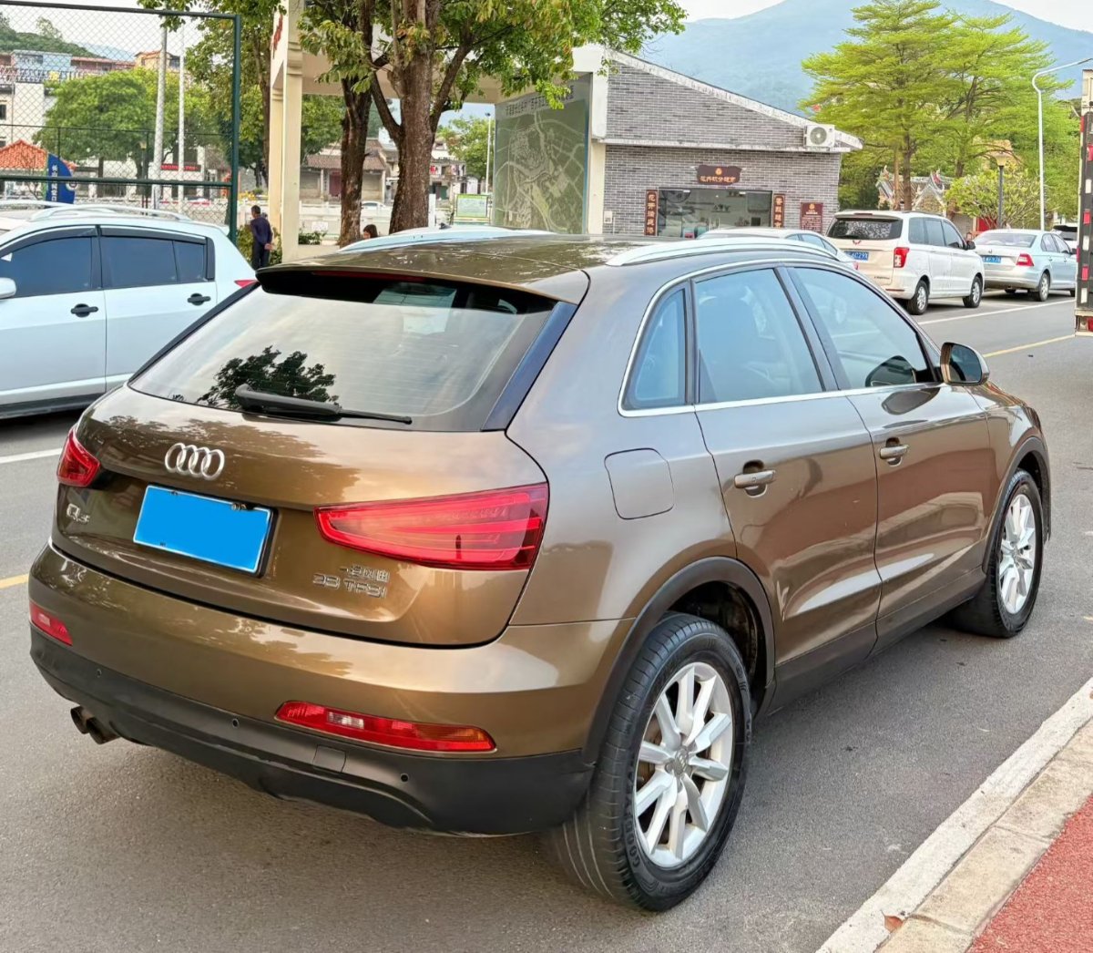 Audi Q3 2014 immagine di auto #6