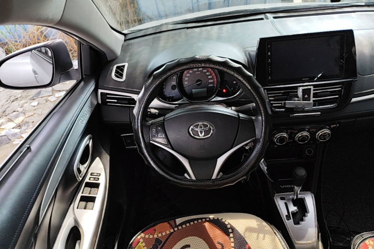 Toyota Vios 2020 #12 Toyota Vios 2020 car image #12