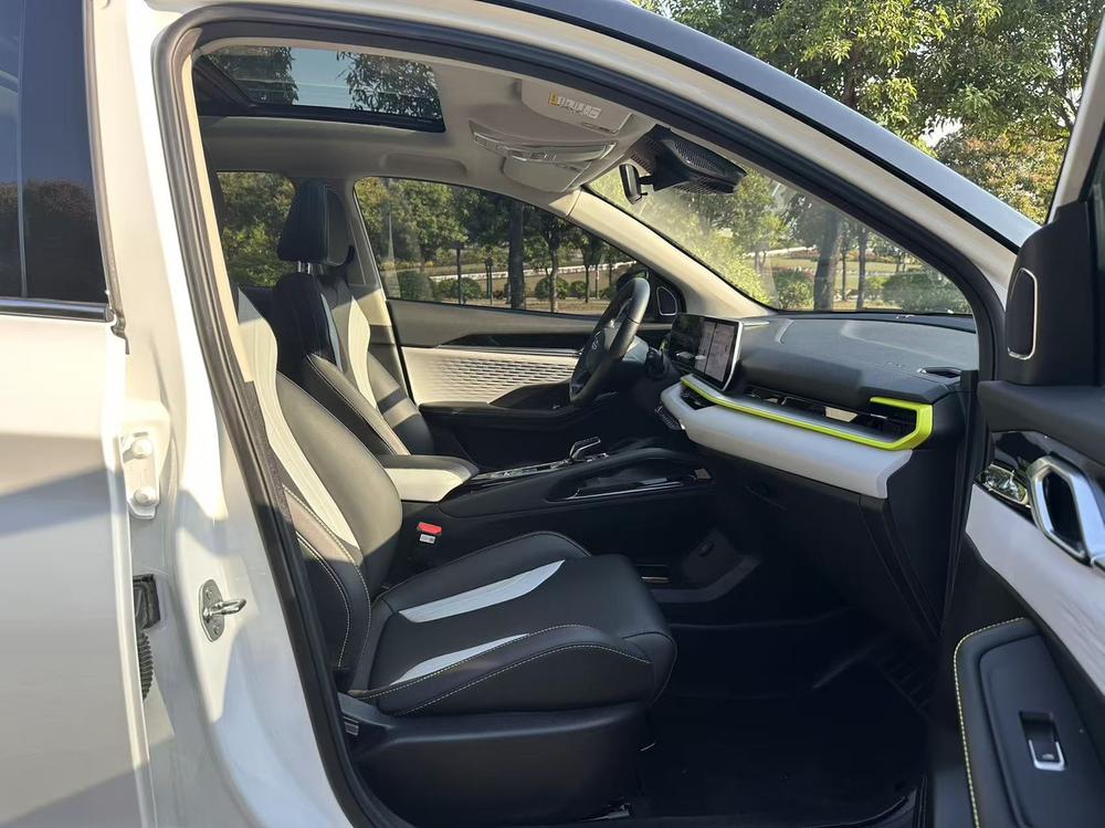 GEELY Coolray 2024 #22 GEELY Coolray 2024 car image #22