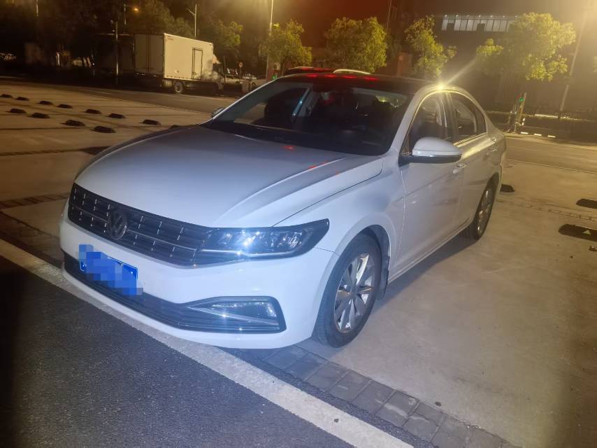 2019 2019 immagine di auto