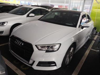 Audi A3 2019 car image 