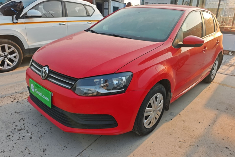 Volkswagen Polo 2017 car image #2