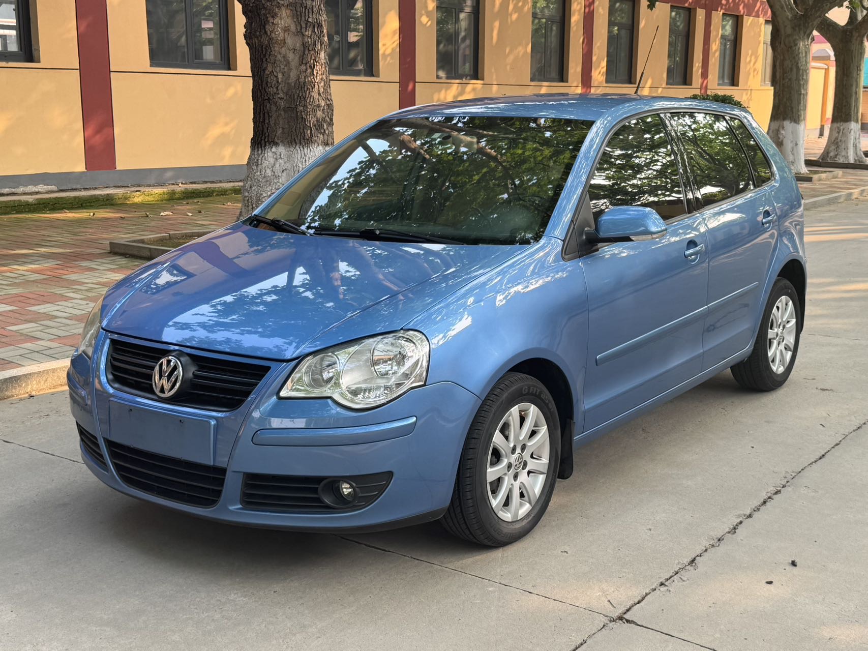 Volkswagen Polo 2009 Volkswagen Polo 2009 car image