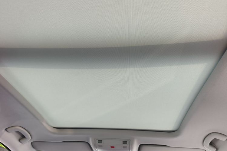 Volkswagen Tharu 2024 car image #18