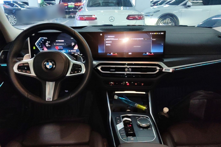 BMW 3 Series 2023 #10 BMW 3 Series 2023 car image #10