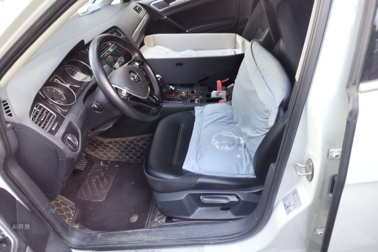 Volkswagen Golf 2020 immagine di auto #17