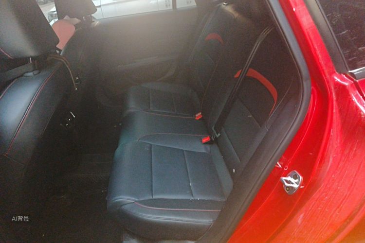 MG 5 2025 imagen de coche #19