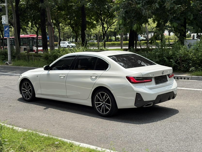 BMW 3 Series 2023 car image #6