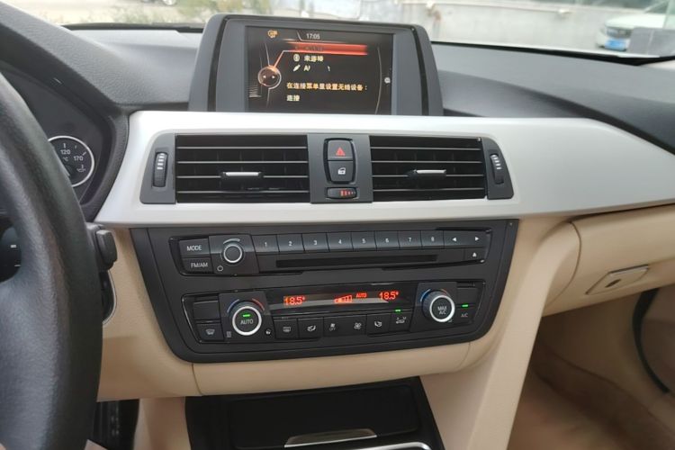BMW 3 Series 2015 #13 BMW 3 Series 2015 car image #13
