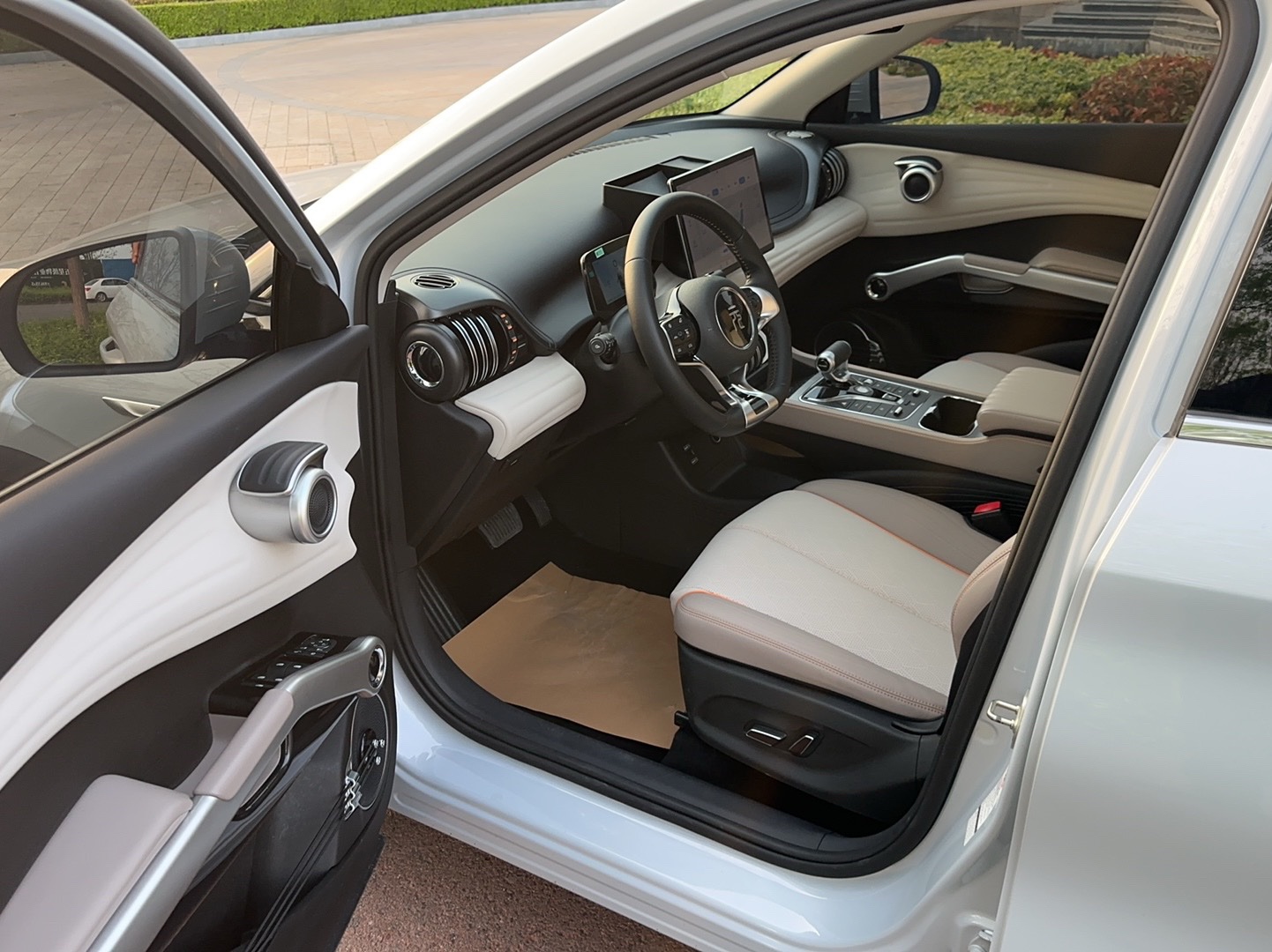 BYD Yuan Plus 2024 imagem de carro #5