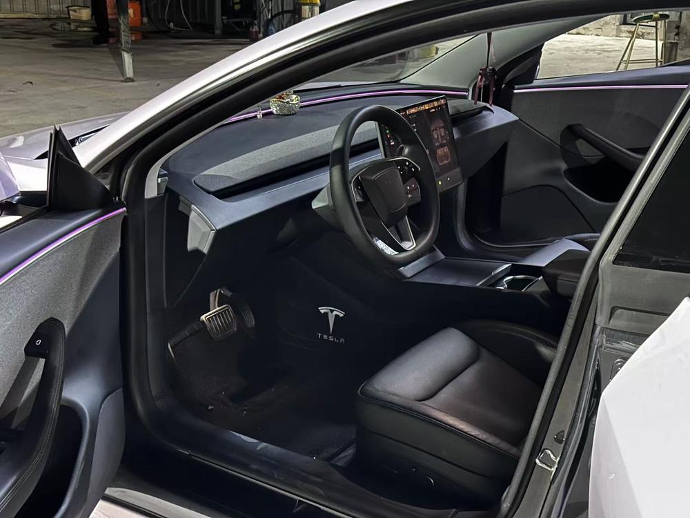 Tesla Model 3 2024 صورة سيارة #8