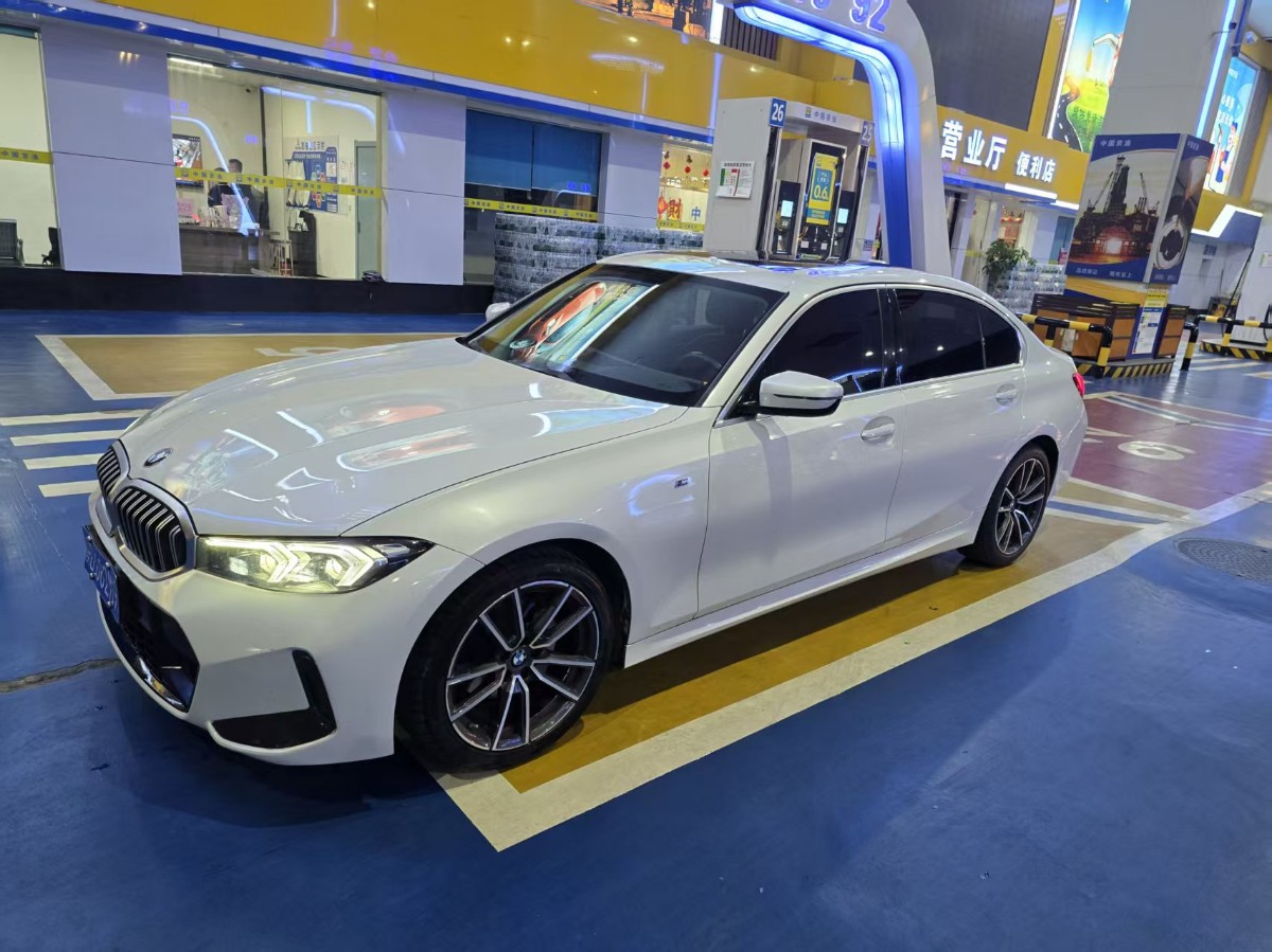 BMW 3 Series 2023 #2 BMW 3 Series 2023 car image #2
