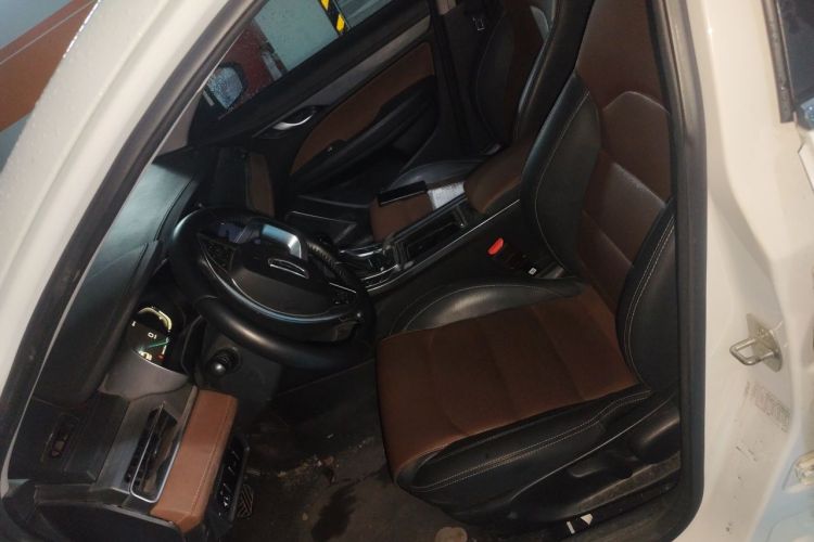 GEELY Emgrand 2021 #19 GEELY Emgrand 2021 car image #19