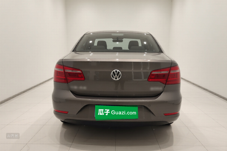 Volkswagen Bora 2015 car image #6