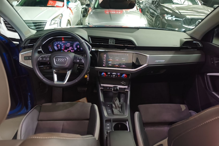 Audi Q3 2019 #10 Audi Q3 2019 immagine di auto #10