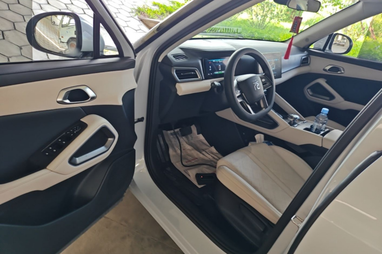 BYD YuanUP 2024 imagen de coche #12